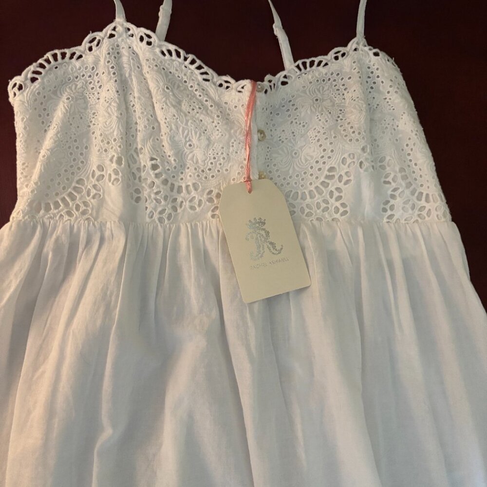 Dress - Picture 3 of 4